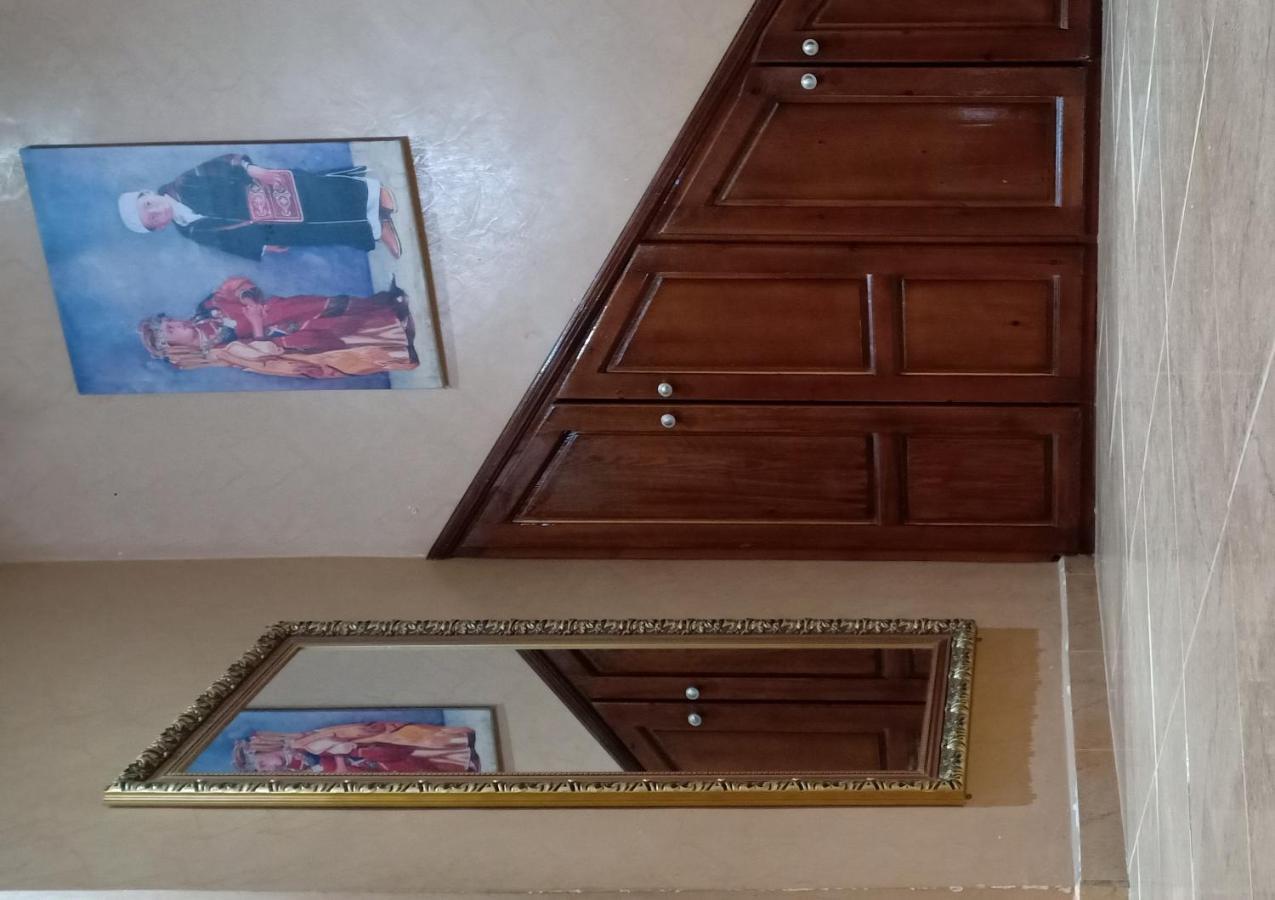 L'ART chez Omar Apartman Azru Kültér fotó